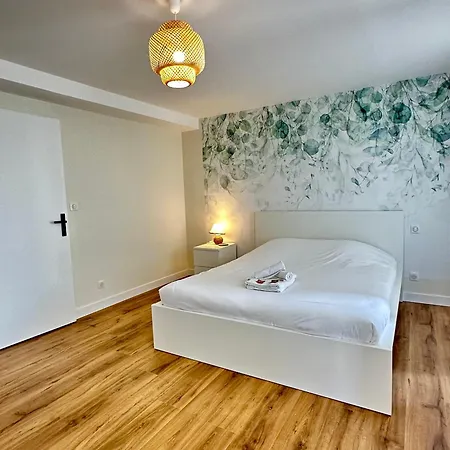 Le Repos Urbain, Pres De Carat Et Naval Group * Ruelle-sur-Touvre